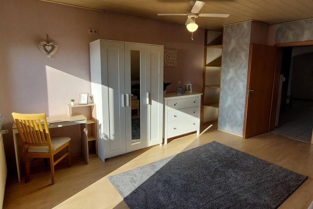 Grosse Tolle 4 Zimmer Ferienwohnung Im Herzen Des Odenwaldes Moerlenbach Екстер'єр фото