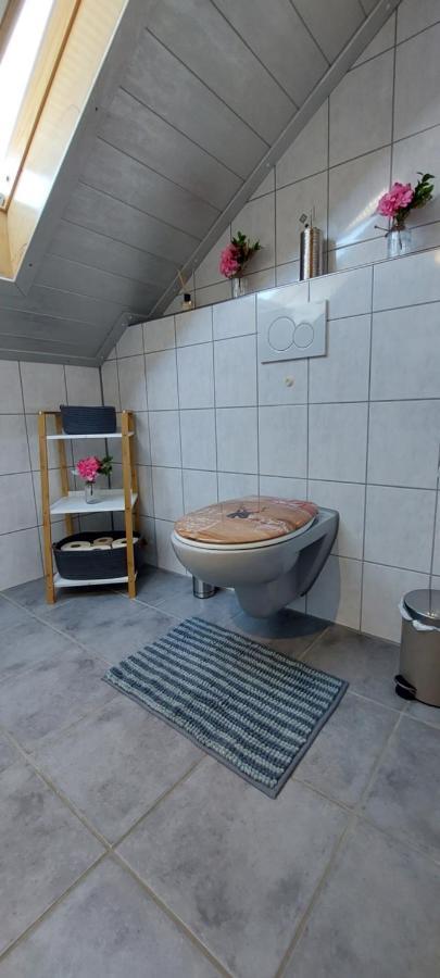 Grosse Tolle 4 Zimmer Ferienwohnung Im Herzen Des Odenwaldes Moerlenbach Екстер'єр фото