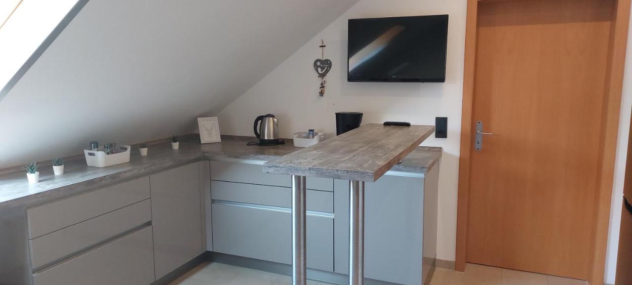 Grosse Tolle 4 Zimmer Ferienwohnung Im Herzen Des Odenwaldes Moerlenbach Екстер'єр фото